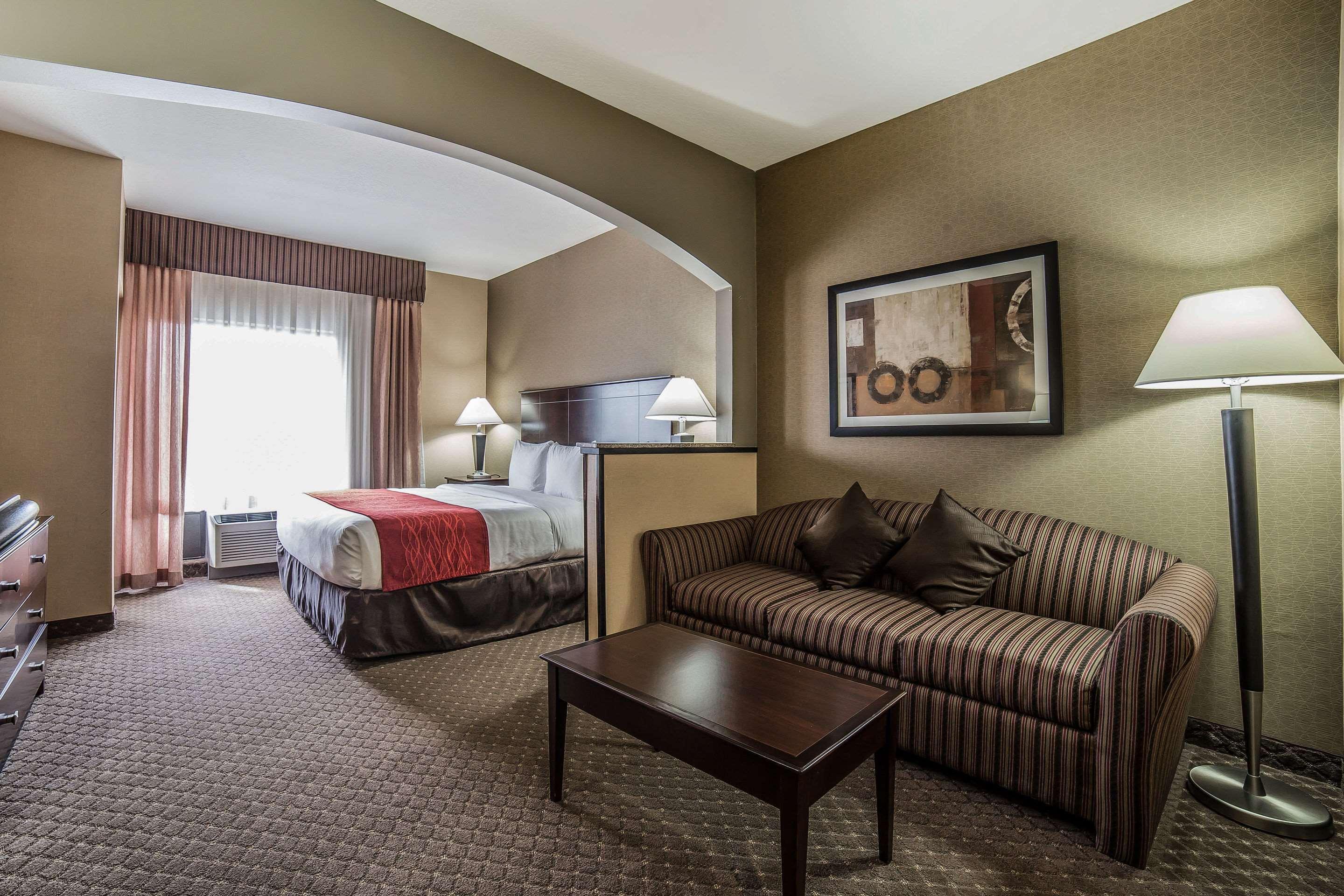 Comfort Suites Ogden Conference Center Esterno foto