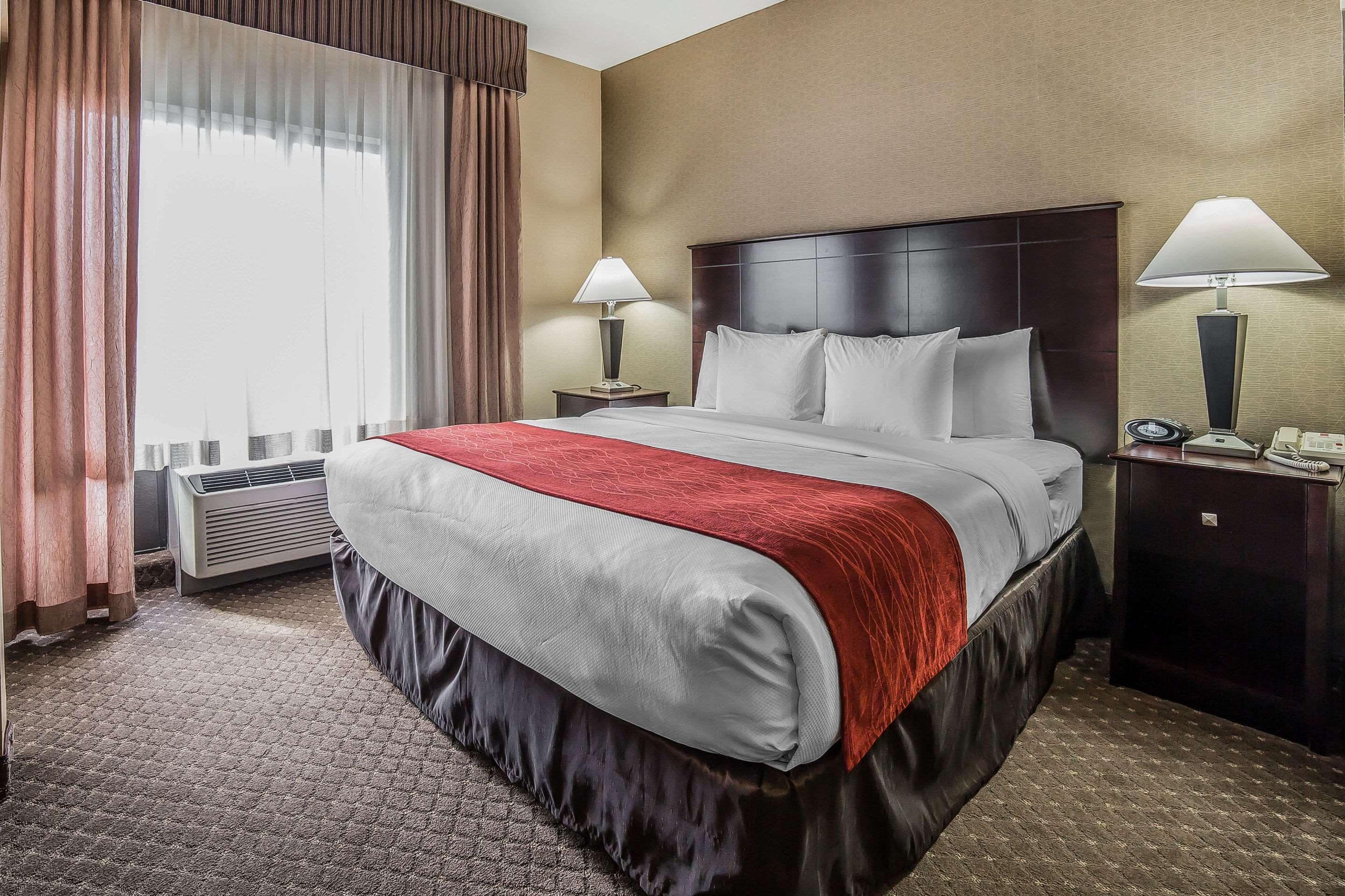 Comfort Suites Ogden Conference Center Esterno foto