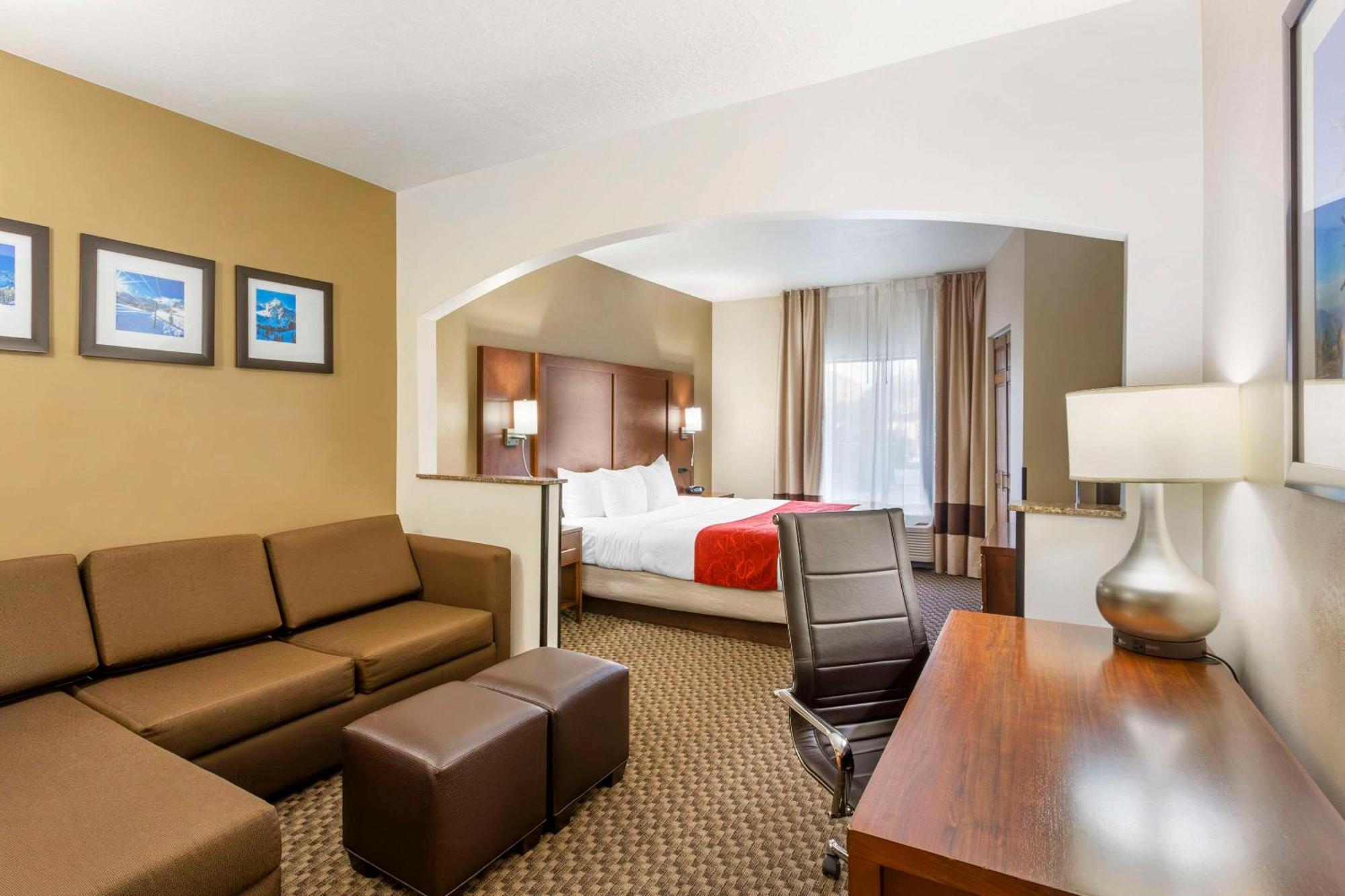 Comfort Suites Ogden Conference Center Esterno foto