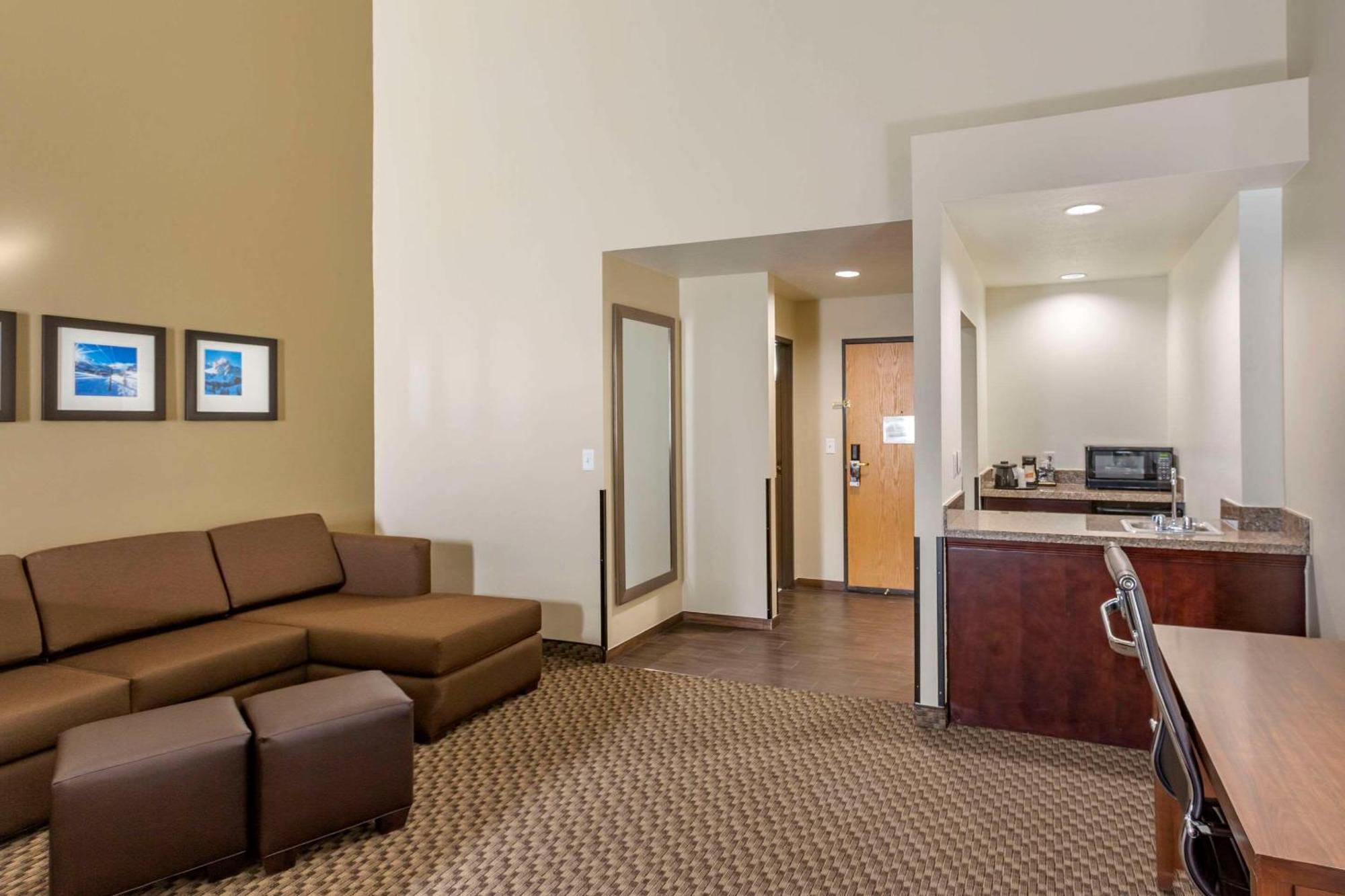 Comfort Suites Ogden Conference Center Esterno foto