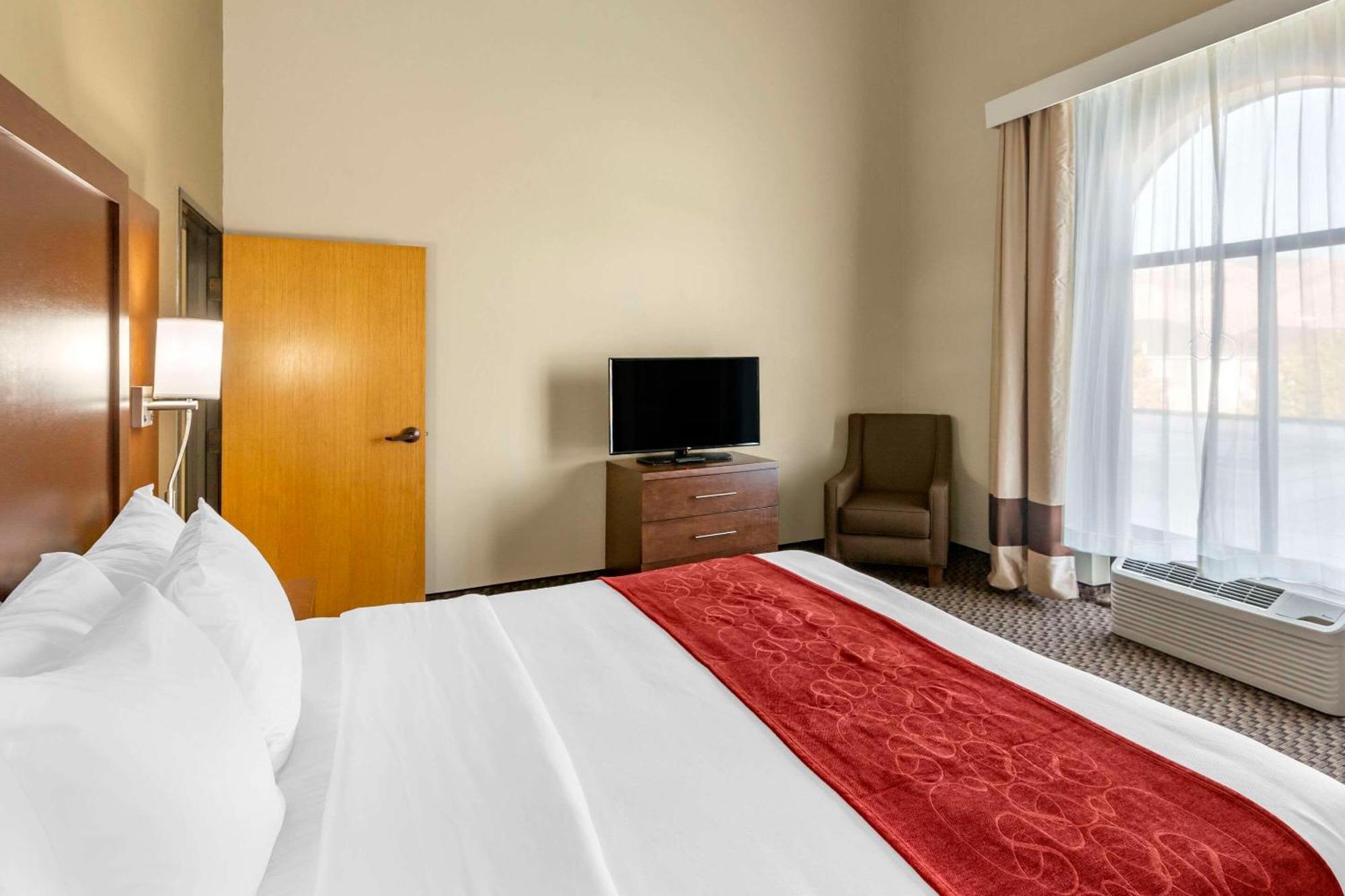 Comfort Suites Ogden Conference Center Esterno foto